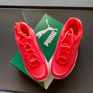 CELL Stellar Neon, pink, 6.5 shoe 370949-01, Puma